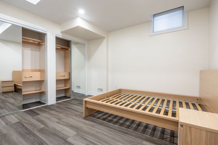 For Lease - 2339 Awenda Drive Unit# A, Oakville, Ontario - Photo 4