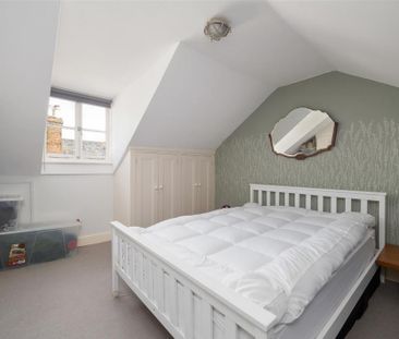 3 bedroom terraced house to rent - Photo 6