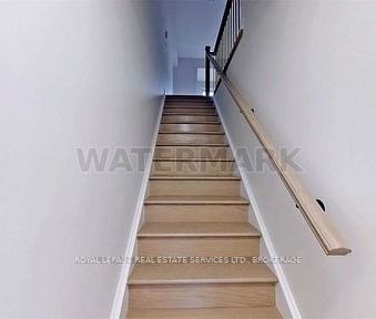 For Lease - 3879B Bloor Street, Toronto, Ontario - Photo 3