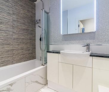 4 bedroom detached house to rent - Photo 3