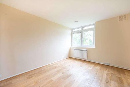 Woodford Green, Chigwell, IG8 - Photo 3