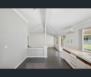 17 Ontario Cresent, Joondalup, WA 6027 - Photo 2