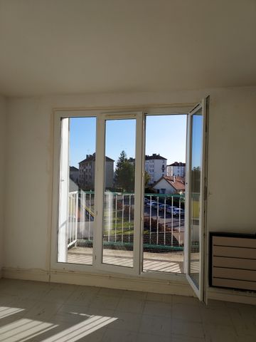 APPARTEMENT T3 - A LOUER - LA CHAPELLE ST LUC - 57 M² - Photo 4