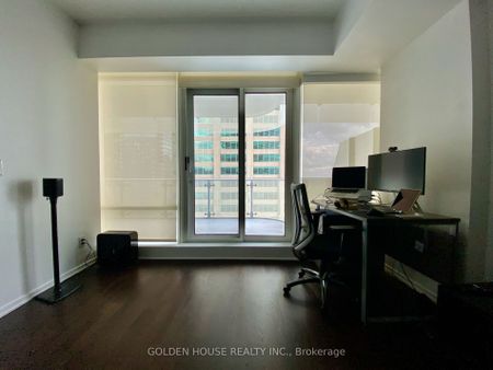For Lease - 1 Bloor Street Unit# 2411, Toronto, Ontario - Photo 4