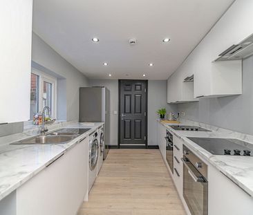 To Rent Whipcord Lane, **Availiable From August 2024 - 6 Bedrooms**, Chester - Photo 6