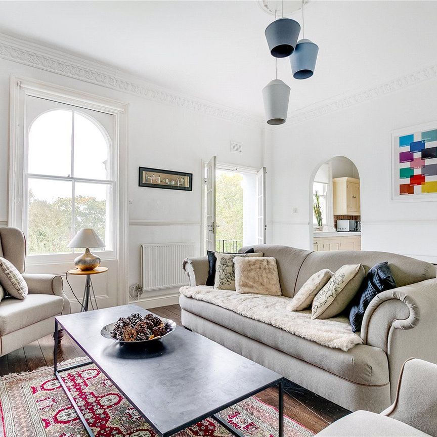 Ladbroke Grove, Holland Park, W11 - Photo 1