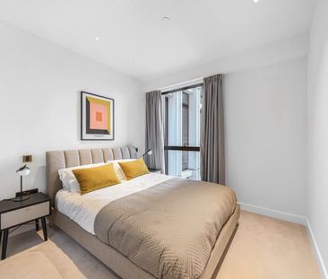 River Park Tower, London SW8 - Photo 3