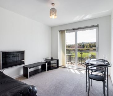 1 bedroom flat to rent - Photo 1