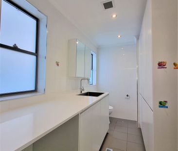 Stylish and Timeless Four Bedrooms Duplex - Photo 1