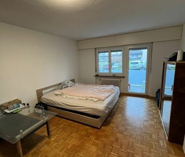 Central 1.5-room apartment in a prime location – right at the train... - Photo 2