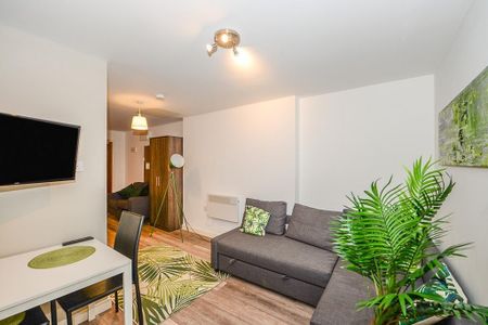 Studio to rent - Photo 3