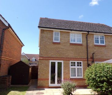 2 bedroom semi-detached house to rent - Photo 6