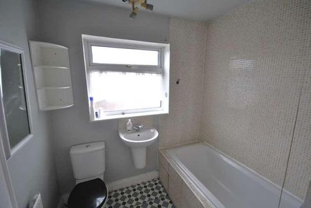 Glamis Road, Doncaster, DN2 - Photo 2