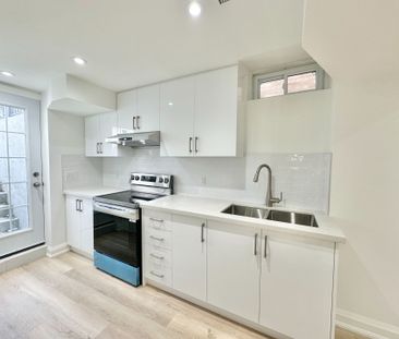 For Lease - 7099 Village Walk Unit# Basement, Mississauga, Ontario - Photo 2