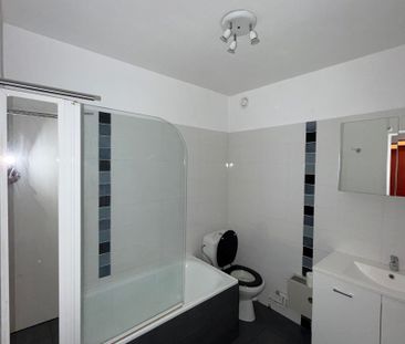 Location Appartement 2 pièces 43m² LENS 62300 - Photo 6