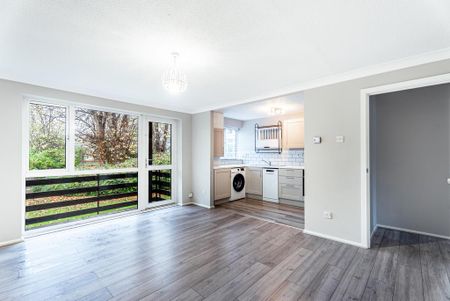 2 bedroom apartment to rent - Photo 2