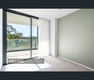 602/61 Lavender Street, Milsons Point, NSW 2061 - Photo 4