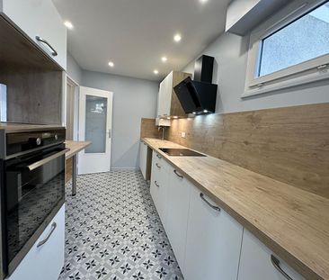 Location Appartement 3 pièces 68m² - Photo 6