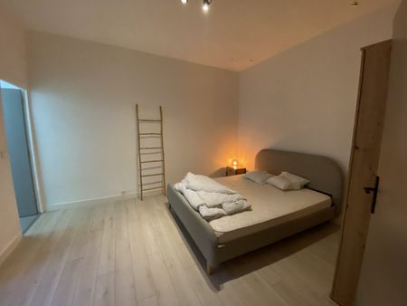 A Louer. Libre Immédiatement. Quimper Centre Ville – Appartement T2 Meublé de 45 m² ! - Photo 3