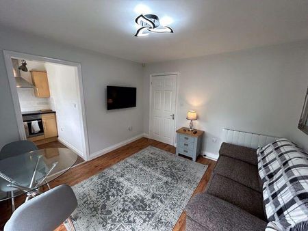 1 bedroom apartment to rent - Photo 3