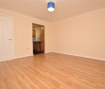 2, The Grange, 211 Stanningley Road, Armley, Leeds, LS12 3PL - Photo 2