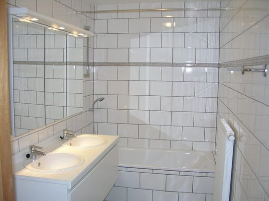 Appartement te huur - Foto 1