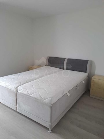 Închiriază Apartament 2 camere 1848 - Fotografie 3