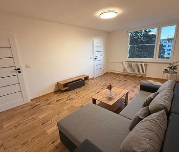 Pronájem bytu 1+kk 35 m² - Photo 1