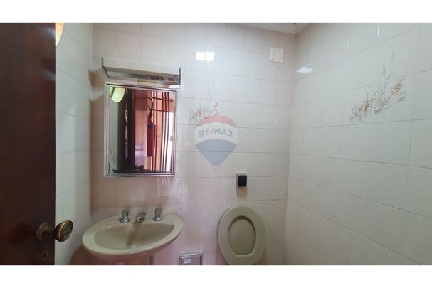 Casa aluga, 380m² com energia elétrica grátis, no Jardim Simus em Sorocaba SP - Foto 1