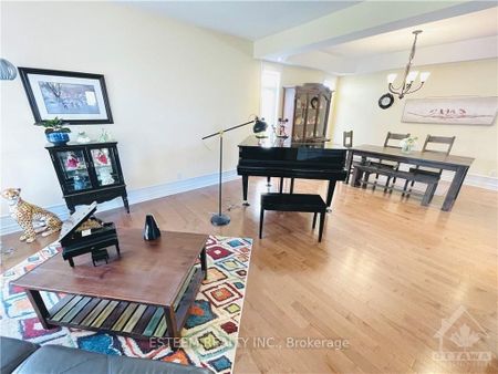 For Lease - 357 Laughlin Circle, Kanata, Ontario - Photo 3