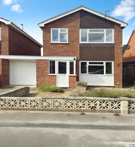 3 bedroom House To Let - Photo 4