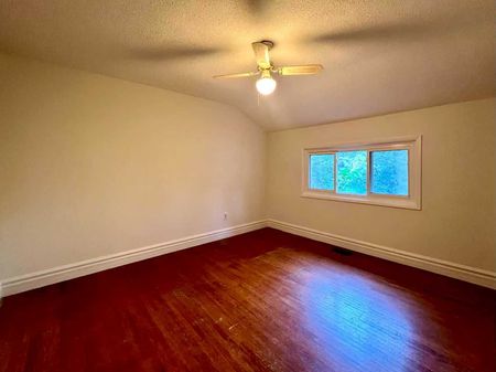 For Lease - 287 Kent Crescent, Burlington, Ontario - Photo 4