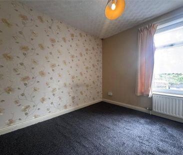 2 bedroom semi-detached house to rent - Photo 6
