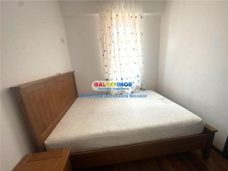 Apartament 2 camere Mobilat Utilat, Ilie Petre, 300 Euro - Fotografie 4