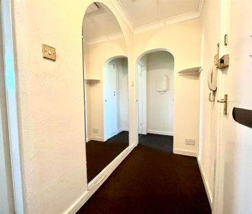 1 Bedroom Apartment Valuation - Photo 4