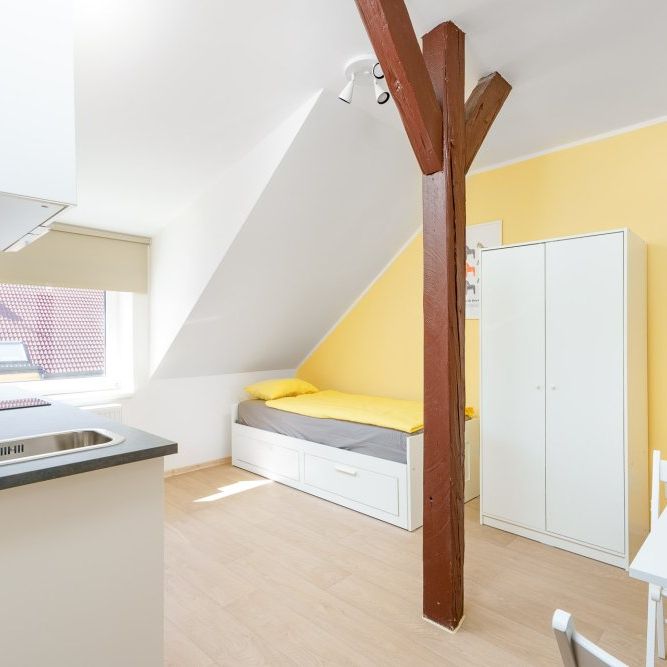 Hned u metra Kačerov k pronájmu nový byt 1+kk ke střednědobému pronájmu - Photo 1