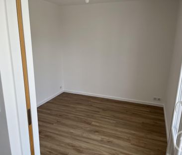 Location Appartement 3 pièces 55m² MARSEILLE 12ème - Photo 3