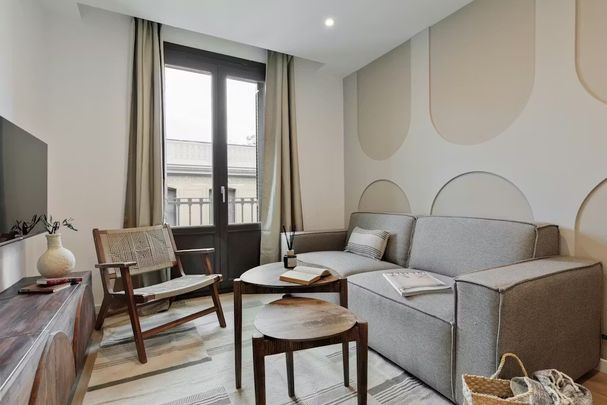 Carrer de Jonqueres, Barcelona, Catalonia 08003 - Photo 1