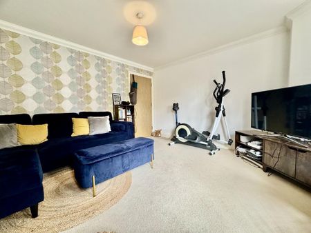 1 bedroom apartment to rent - Photo 2