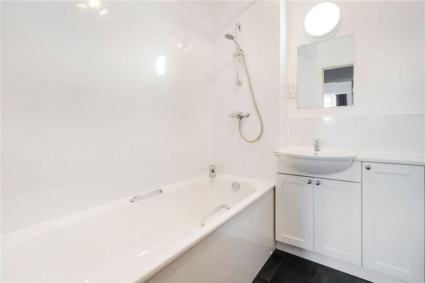 Flat 15, 24 Easter Dalry Wynd - Photo 1