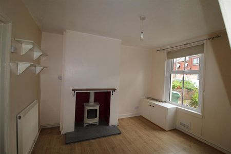 8 Victoria Terrace, Shrewsbury, SY1 2LB - Photo 2