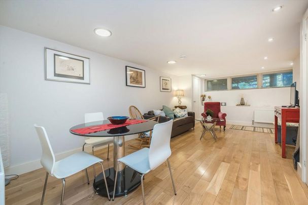 5 bedroom semi-detached house to rent - Photo 1