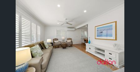 Three-bedroom Lakeside Retreat - Photo 5