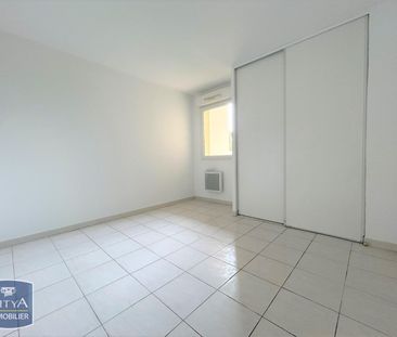Location Appartement 2 pièces 48m² SORGUES 84700 - Photo 3