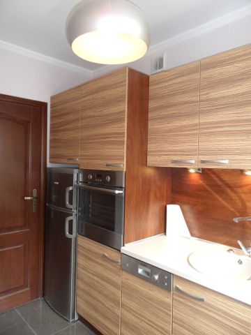 Polecam w Centrum 3-pokojowe mieszkanie, 57 m2 - Photo 4