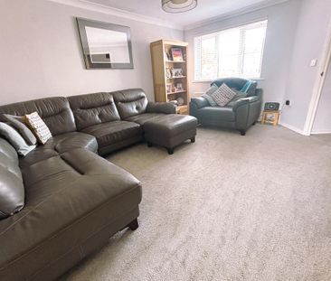3 bedroom semi-detached house to rent - Photo 2