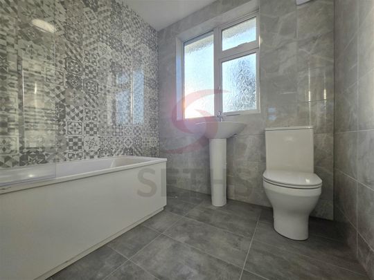 Aberdale Road, LE2, Leicester - Photo 1