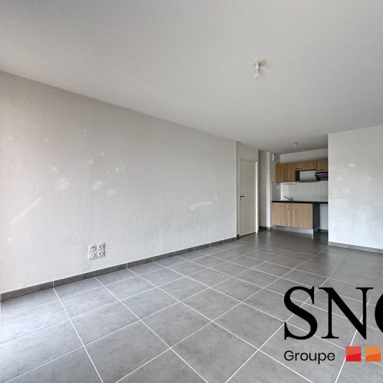 T3 AVEC TERRASSE ET PARKING - Photo 1