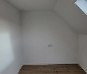 Rijwoning te huur in Elverdinge voor € 900 met 4 slaapkamers - Photo 3
