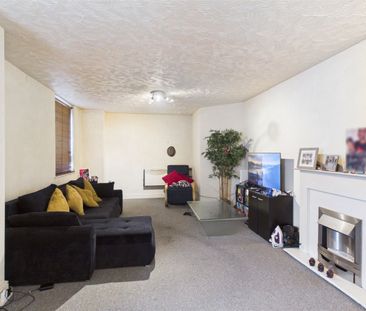 Woodborough Road, Nottingham, Nottinghamshire, NG3 - Photo 2